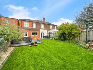 External rear- click for photo gallery